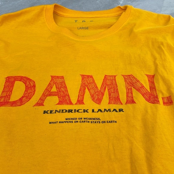TDE Kendrick Lamar Official “DAMN.” 2017 Tour Concert Merch Long Sleeve Shirt - Picture 3 of 16